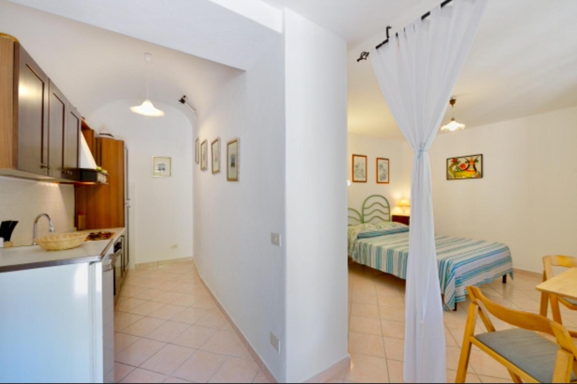 Villa Vincenzo Di Meglio Barano d'Ischia Phòng bức ảnh